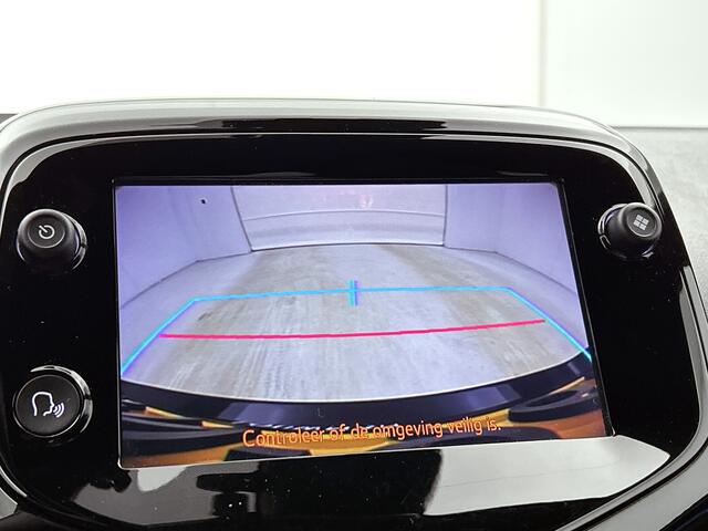 Toyota AYGO 1.0 VVT-i x-cite | Achteruitrijcamera | Dealeronderhouden | Onderweg-naar-dealer