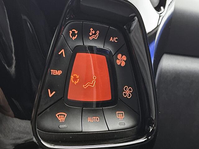 Toyota AYGO 1.0 VVT-i x-cite | Achteruitrijcamera | Dealeronderhouden | Onderweg-naar-dealer