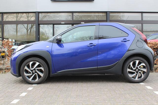 Toyota AYGO X 1.0 VVT-i MT Envy | Rijklaar | Stoelverw. | PDC | Keyless | DAB+ | Apple/Android | Adap. Cruise | Clima | Camera