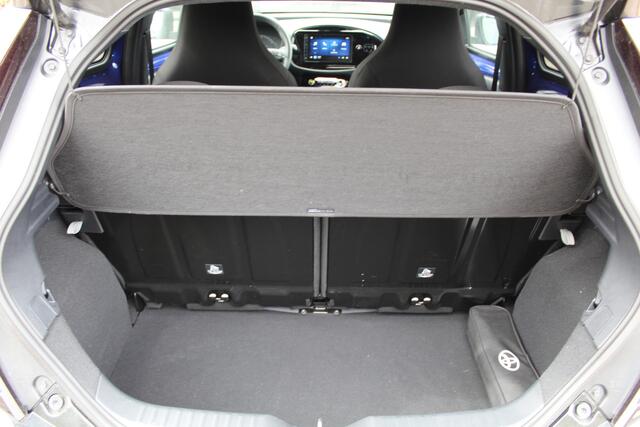 Toyota AYGO X 1.0 VVT-i MT Envy | Rijklaar | Stoelverw. | PDC | Keyless | DAB+ | Apple/Android | Adap. Cruise | Clima | Camera