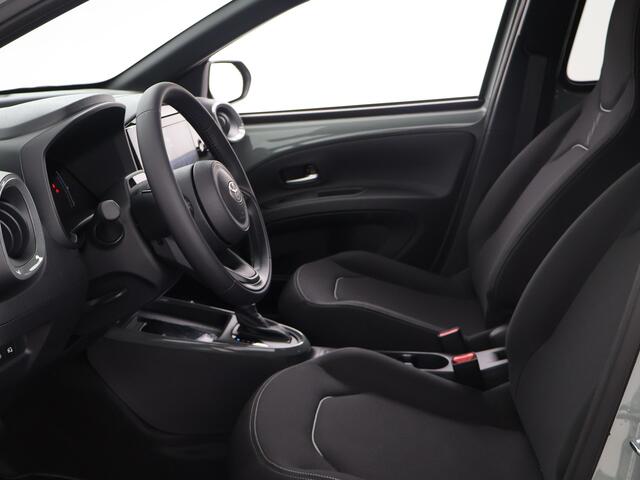 Toyota AYGO X Hybrid 115 pulse Parkeersensoren voor + achter | Keyless entry | Easy Pack