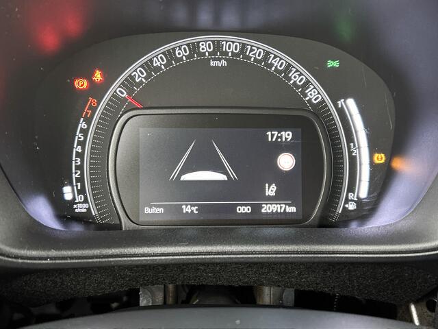 Toyota AYGO X 1.0 VVT-i MT Play | Apple CarPlay / Android Auto (Navigatie) | Camera | Airco |