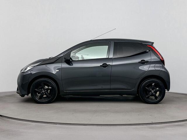 Toyota AYGO 1.0 VVT-i x-fun | L.M. Velgen | Getint Glas | Ash grey | Airco | MJ2019 |