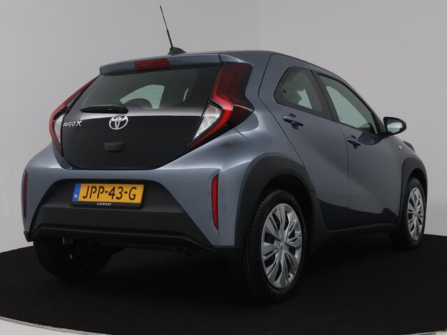 Toyota AYGO X 1.0 VVT-i MT Play | All-season banden | Apple CarPlay / Android Auto (Navigatie) |