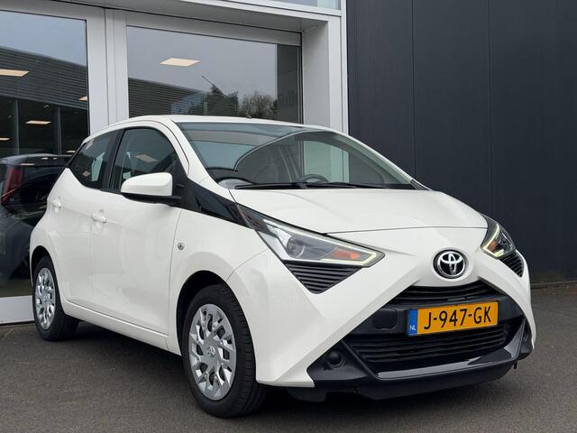 Toyota AYGO 1.0 VVT-i x-play Airco | Parkeercamera | NL auto | Apple/Android carplay