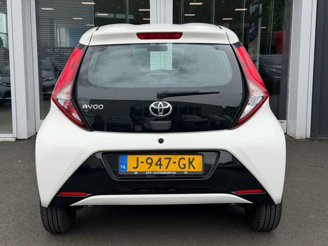Toyota AYGO 1.0 VVT-i x-play Airco | Parkeercamera | NL auto | Apple/Android carplay