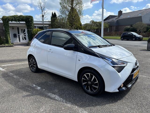 Toyota AYGO 1.0 VVT-i x-cite ultimate