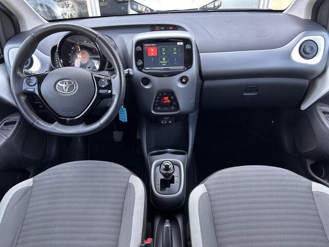 Toyota AYGO 1.0 VVT-i x-joy automaat/carplay met camera/navi/auto airco/top occasion