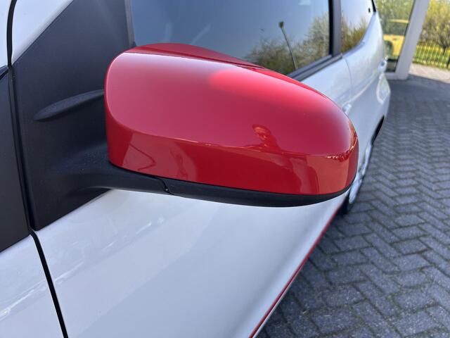 Toyota AYGO 1.0 VVT-i x-joy automaat/carplay met camera/navi/auto airco/top occasion