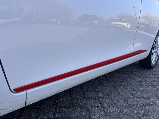 Toyota AYGO 1.0 VVT-i x-joy automaat/carplay met camera/navi/auto airco/top occasion