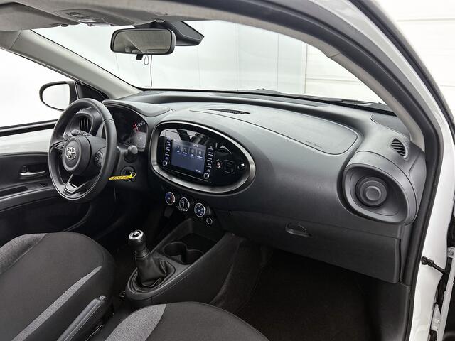 Toyota AYGO X 1.0 VVT-i MT Play