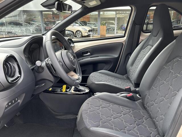 Toyota AYGO X 1.0 VVT-i S-CVT Envy