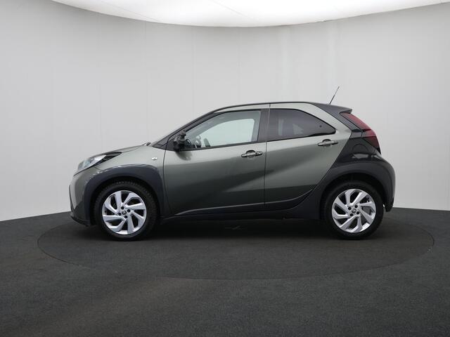 Toyota AYGO X 1.0 VVT-i S-CVT first reco pd 4/4