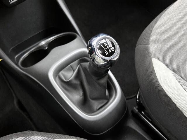 Toyota AYGO 1.0 VVT-i x-joy | Nederlandse Auto | Climate Control | Apple Carplay / Android Auto | Onderweg-naar-dealer