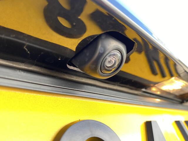 Toyota AYGO X 1.0 VVT-i S-CVT Premium Automaat, NL-auto, 1e eign. JBL, Stoelverwarming, Parkeersensoren, Smart Key, LMV, LED, Navigatie