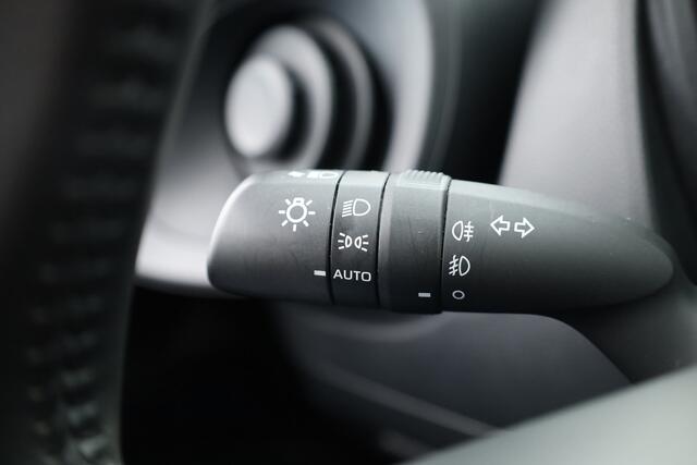 Toyota AYGO X 1.0 VVT-i MT first | Adapt. Cruise | Apple CarPlay & Android Auto | Camera | DAB | All Season