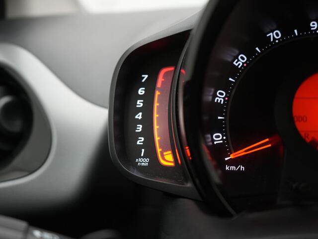 Toyota AYGO 1.0 VVT-i x-play