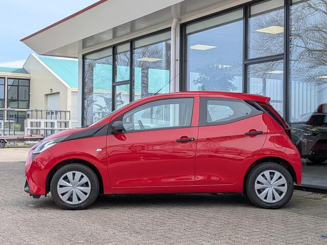 Toyota AYGO 1.0 VVT-i x-fun | Dealer OH | Airco | Elek. ramen | Led | Bluetooth