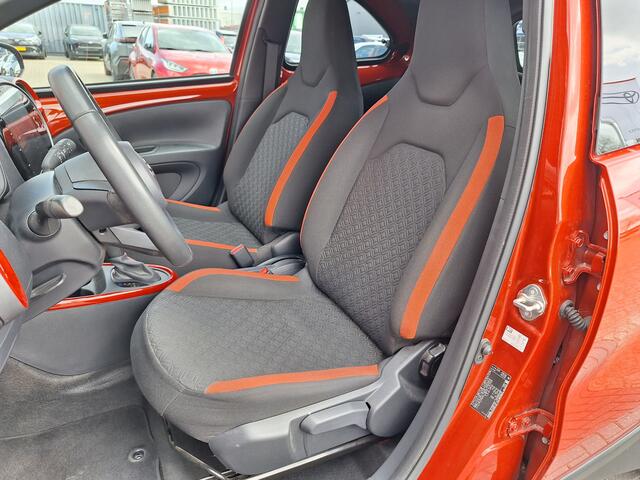 Toyota AYGO X 1.0 VVT-i S-CVT Pulse Limited