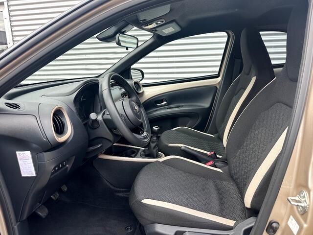 Toyota AYGO X 1.0 VVT-i MT Pulse Carplay / Camera