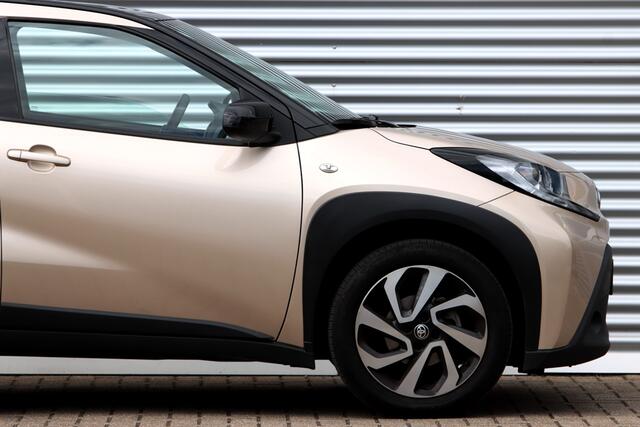 Toyota AYGO X 1.0 VVT-i MT Pulse Carplay / Camera