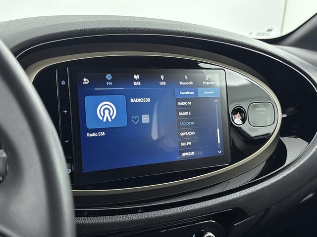 Toyota AYGO X 1.0 VVT-i S-CVT Envy Limited | Navigatie | Parkeersensoren | Automaat | Lichtmetalen Velgen | Mistlampen | Cruise Control + Climate Control | Elektrische Ramen + Spiegels | Draadloze Telefoonlader |