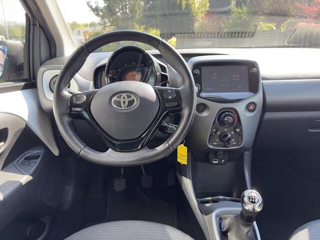 Toyota AYGO 1.0 VVT-i x-play Airco | Apple Carplay/Android Auto
