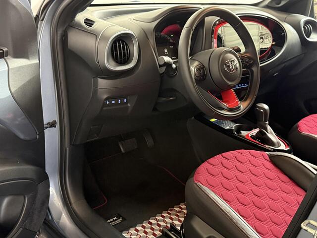 Toyota AYGO X 1.0 VVT-i S-CVT JBL UNDERCOVER Jun Takahashi EDITION