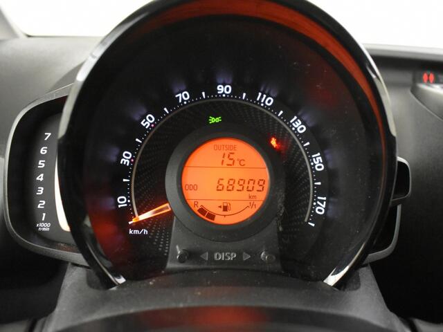 Toyota AYGO 1.0 VVT-i x-play | Carplay | Camera