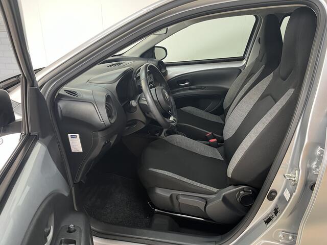 Toyota AYGO X 1.0 VVT-i MT Play Apple Carplay Camera NAP 1e eig incl BTW