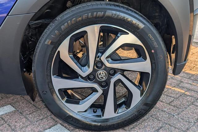 Toyota AYGO X 1.0 VVT-i S-CVT Envy Adaptieve cruise control, achteruitrij camera, navigatie Apple Carplay/Android Auto,