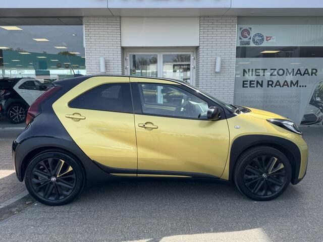 Toyota AYGO X 1.0 VVT-i S-CVT Premium | JBL | Sensoren V/A | Stoelverwarming |