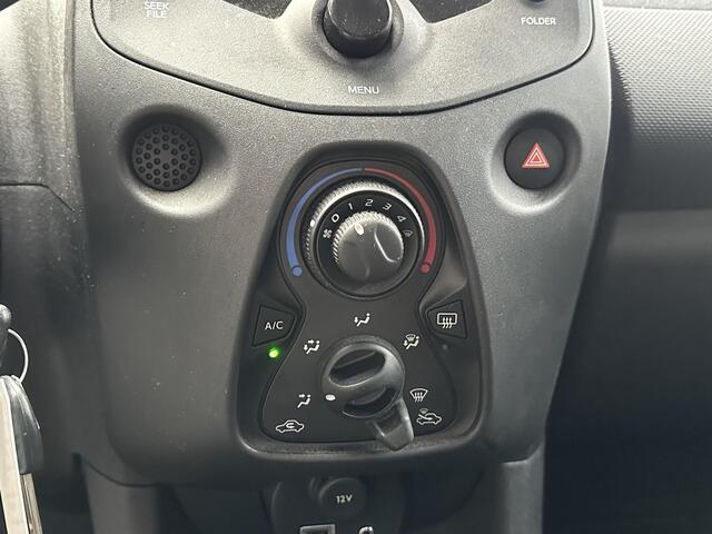 Toyota AYGO 1.0 VVT-i x-now