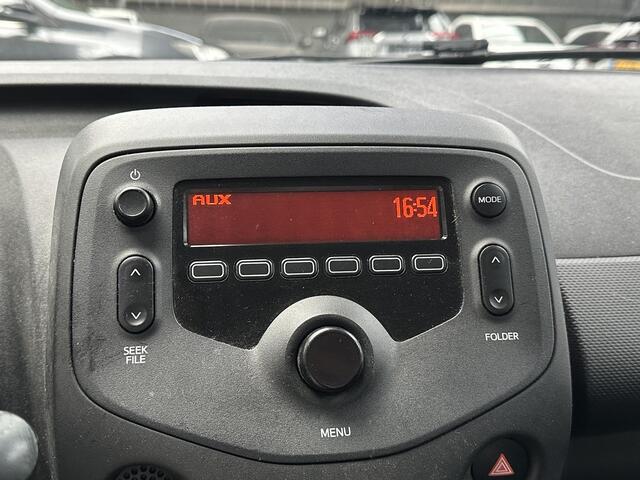 Toyota AYGO 1.0 VVT-i x-now