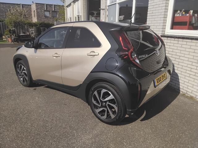 Toyota AYGO X 1.0 VVT-i MT Pulse Bi Tone android/apple car play camera