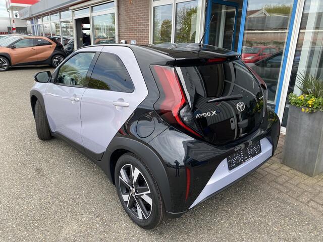 Toyota AYGO X Hybrid 115 Pulse + Easy Pack