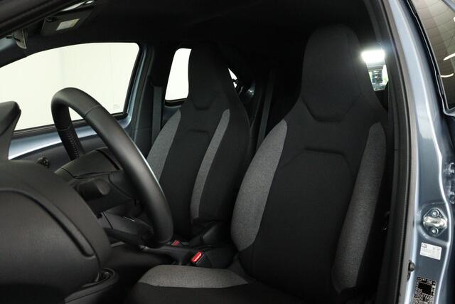 Toyota AYGO X 1.0 VVT-i MT Play Apple Carplay, Android auto, Parkeercamera