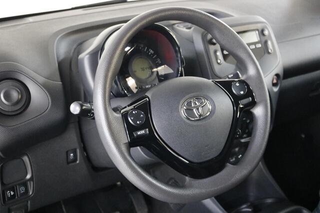 Toyota AYGO 1.0 VVT-i x-fun All-Seasons | Airco | Bluetooth | Elek. ramen.