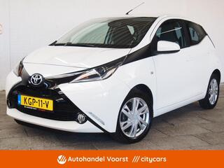 toyota-aygo-1.0-vvt-i-x-play-camera