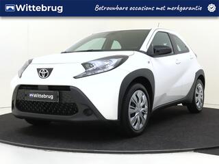 toyota-aygo-x-1.0-vvt-i-mt-play--c