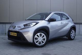 toyota-aygo-x-1.0-vvt-i-mt-play