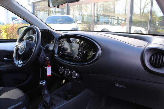 Toyota AYGO X 1.0 VVT-i MT Play | Rijklaar | Apple/Android | Camera | Adap. cruise | Bluetooth | Airco | DAB+
