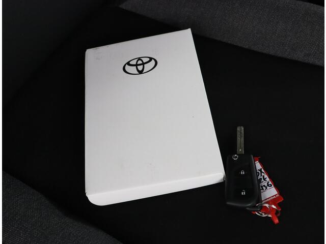 Toyota AYGO X 1.0 VVT-i MT Play | Bij aanschaf van deze auto 1e jaar gratis onderhoud ! |
