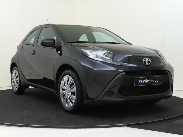 Toyota AYGO X 1.0 VVT-i MT Play
