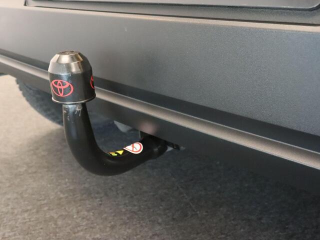Toyota AYGO X 1.0 VVT-i MT Play - ORIGINEEL NEDERLANDSE AUTO - TREKHAAK ( UITSLUITEND VOOR FIETSEN TE VERVOEREN ) APPLE CARPLAY/ ANDROID AUTO - AIRCO - ADAPTIEVE CRUISE CONTROL - GOODYEAR 4 SEIZOENEN BANDEN - CAMERA - LICHTSENSOR
