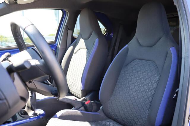 Toyota AYGO X 1.0 VVT-i Pulse, Bitone lak! Adaptieve cruise, Apple Carplay / Android Auto, Speed limiter.