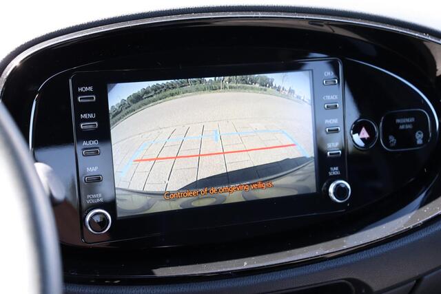 Toyota AYGO X 1.0 VVT-i Pulse, Bitone lak! Adaptieve cruise, Apple Carplay / Android Auto, Speed limiter.