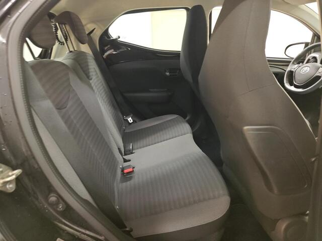 Toyota AYGO 1.0 VVT-i x-play, Camera! Nwe APK! VERWACHT!!