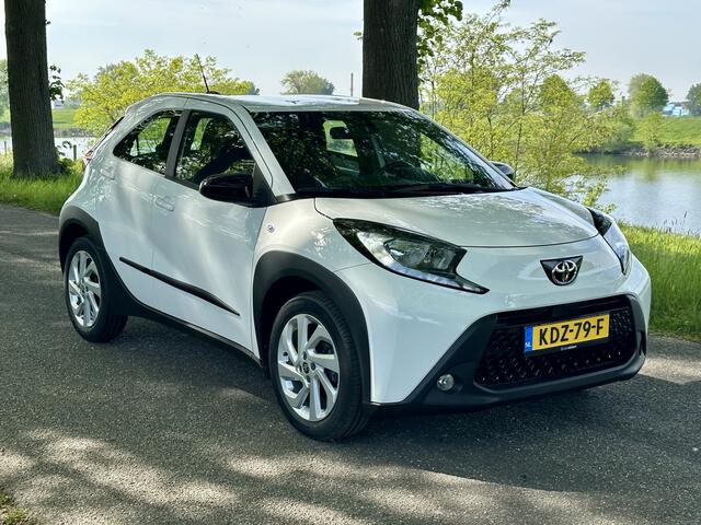 Toyota AYGO X 1.0 VVT-i S-CVT Play | Automaat | Airco | Apple Carplay & Android auto | Achteruitrijcamera