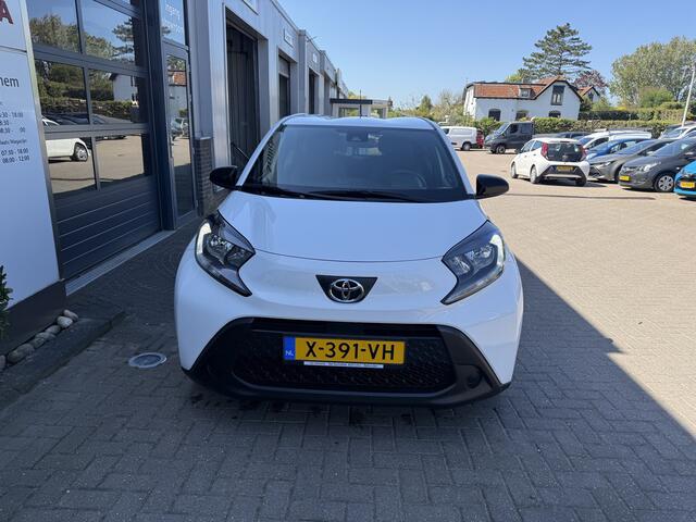 Toyota AYGO X 1.0 VVT-i MT Play